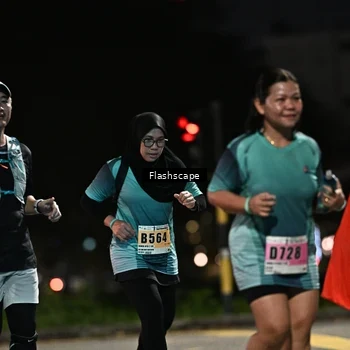 Runner Photo 8904430