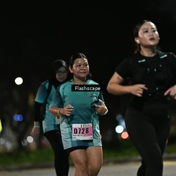 Runner Photo 8904434