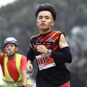 Runner Photo 8904436