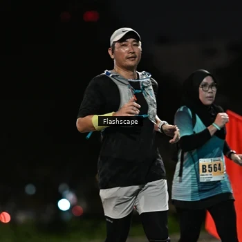 Runner Photo 8904442