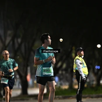 Runner Photo 8904444
