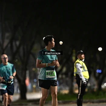 Runner Photo 8904453