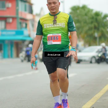 Runner Photo 8904560