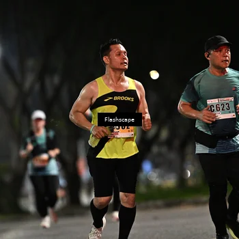 Runner Photo 8904638