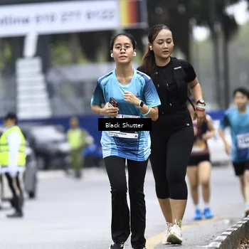 Runner Photo 8904687