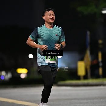 Runner Photo 8904755