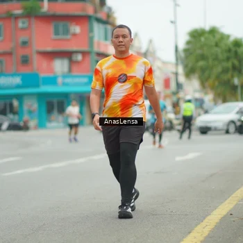 Runner Photo 8904795