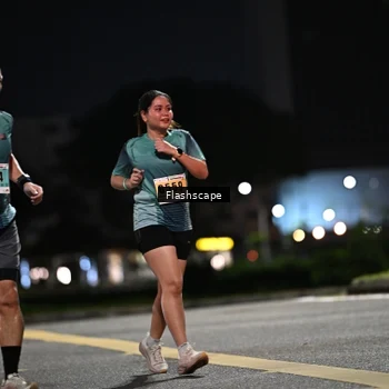 Runner Photo 8904840