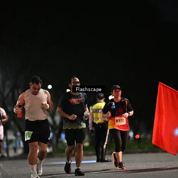 Runner Photo 8904892