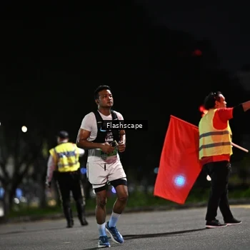 Runner Photo 8904912
