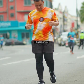Runner Photo 8904913