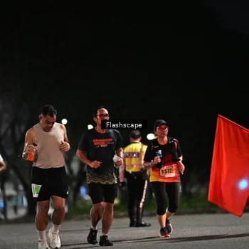 Runner Photo 8904915