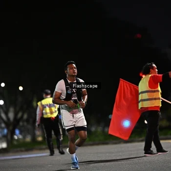 Runner Photo 8904965