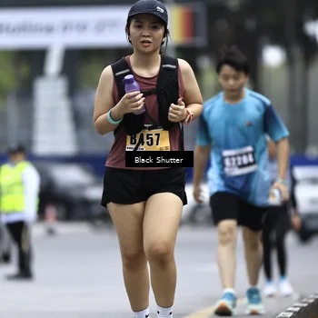 Runner Photo 8905001