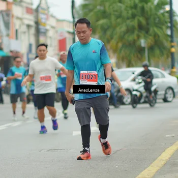 Runner Photo 8905004