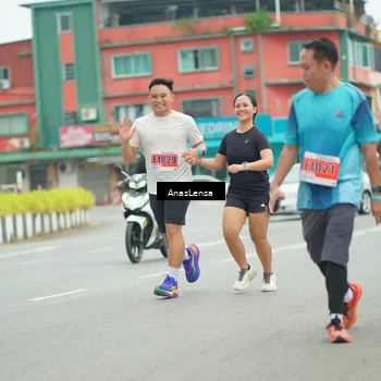 Runner Photo 8905163