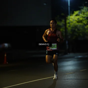 Runner Photo 8905231