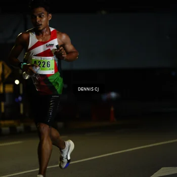 Runner Photo 8905247