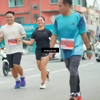 Runner Photo 8905265
