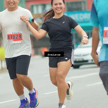 Runner Photo 8905267