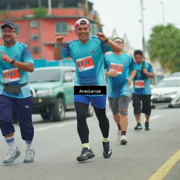 Runner Photo 8905282