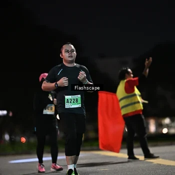 Runner Photo 8905383