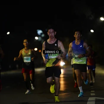 Runner Photo 8905413