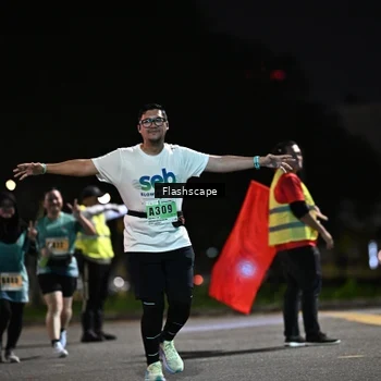 Runner Photo 8905469