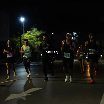 Runner Photo 8905471