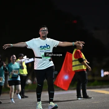 Runner Photo 8905479