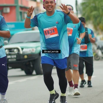 Runner Photo 8905483