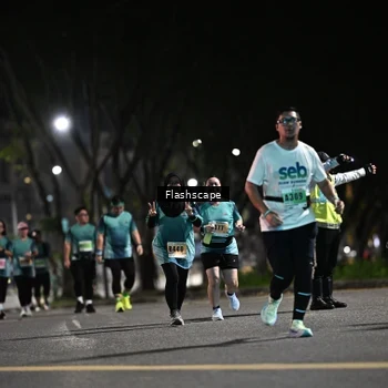 Runner Photo 8905495