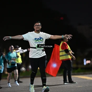 Runner Photo 8905504