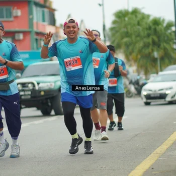 Runner Photo 8905520