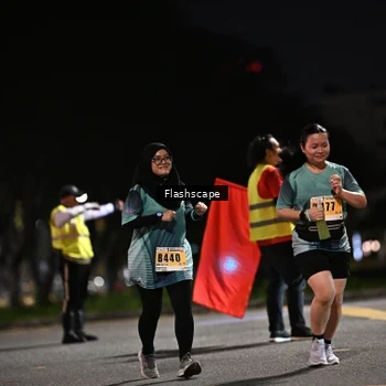 Runner Photo 8905545