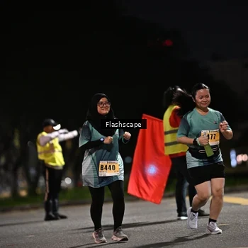 Runner Photo 8905558