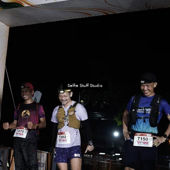 Runner Photo 8905605