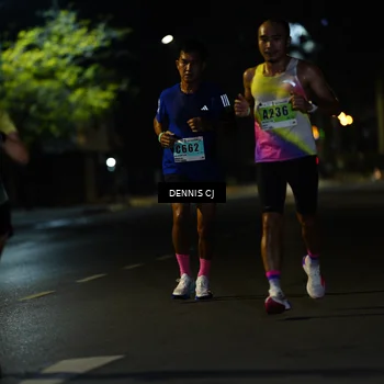 Runner Photo 8905635