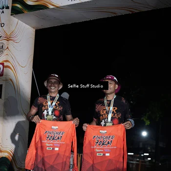 Runner Photo 8905649