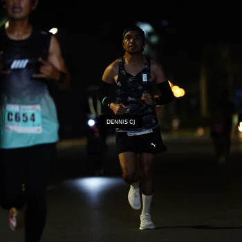 Runner Photo 8905669