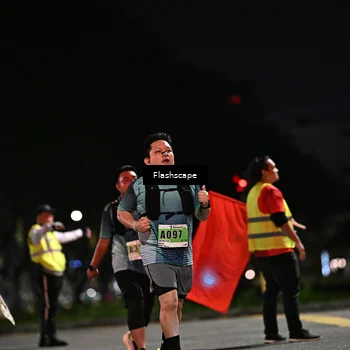 Runner Photo 8905713