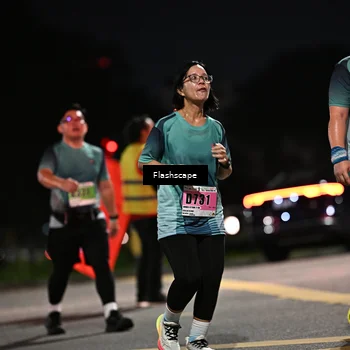 Runner Photo 8905719