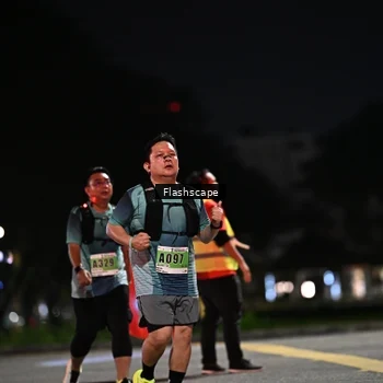 Runner Photo 8905739