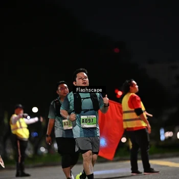 Runner Photo 8905745
