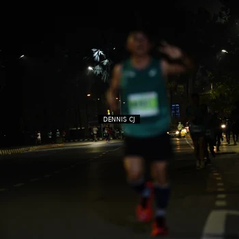 Runner Photo 8905746