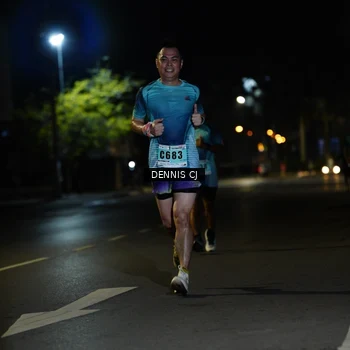 Runner Photo 8905750