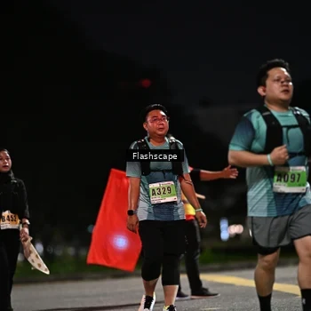 Runner Photo 8905762