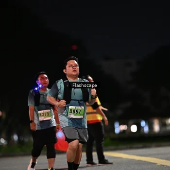 Runner Photo 8905794
