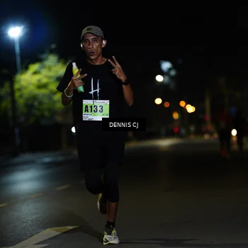 Runner Photo 8905803