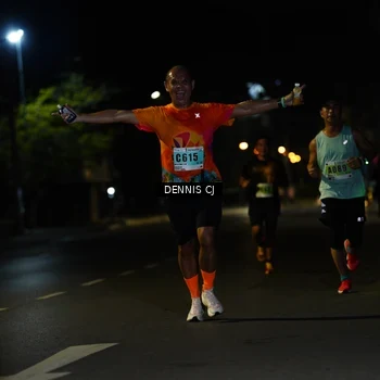 Runner Photo 8905825